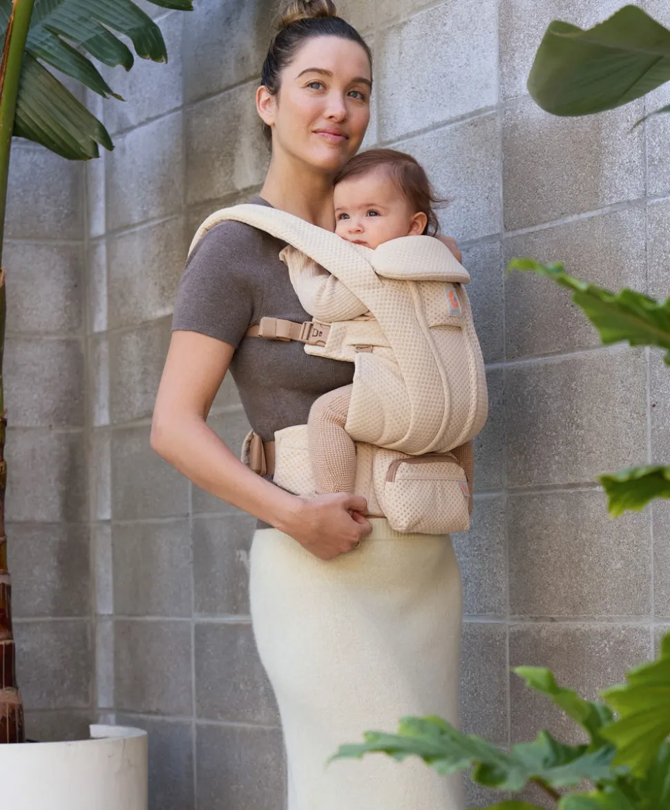Ergobaby Omni Deluxe Mesh Baby Carrier - Natural Beige
