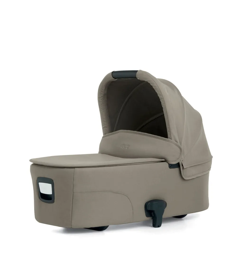 Flip XT³ Pushchair Bundle with Cybex Aton B2 Car Seat (7 Pieces) - Sage Grey