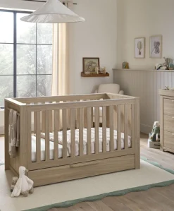 Franklin Nursery Bundle with Lua Bedside Crib (6 Piece) – Natural Oak