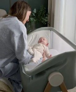 Lua Bedside Crib - Sage