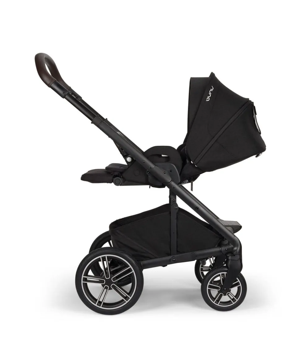 Nuna Mixx Next Pushchair Bundle With Nuna PIPA Urbn Car Seat – Caviar