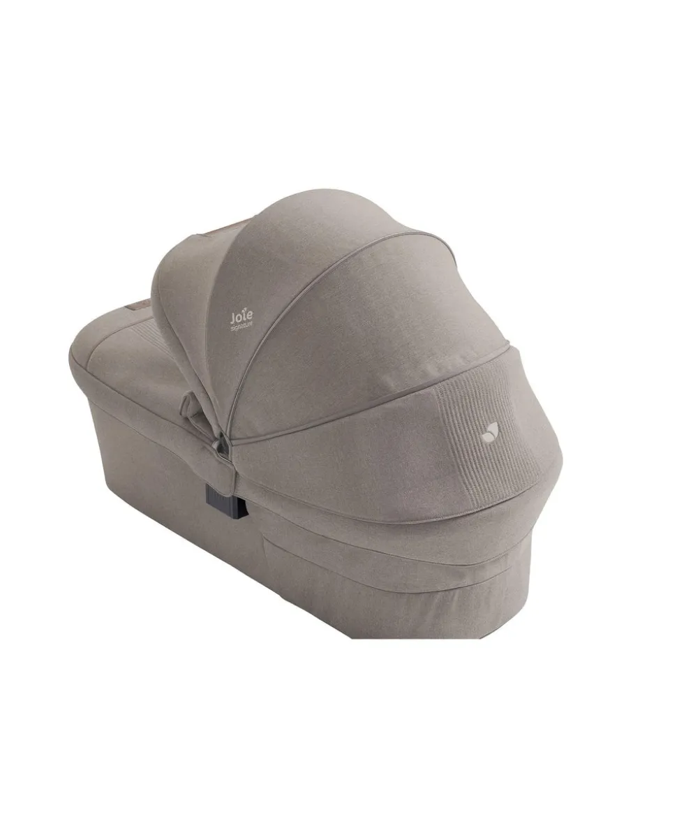 Ramble XL ™ Signature Carrycot – Maple