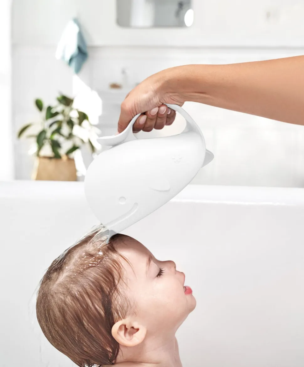 SkipHop Moby Bath Rinser - White