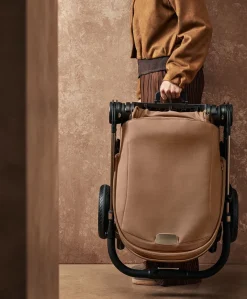 Vardo Pushchair - Nutmeg
