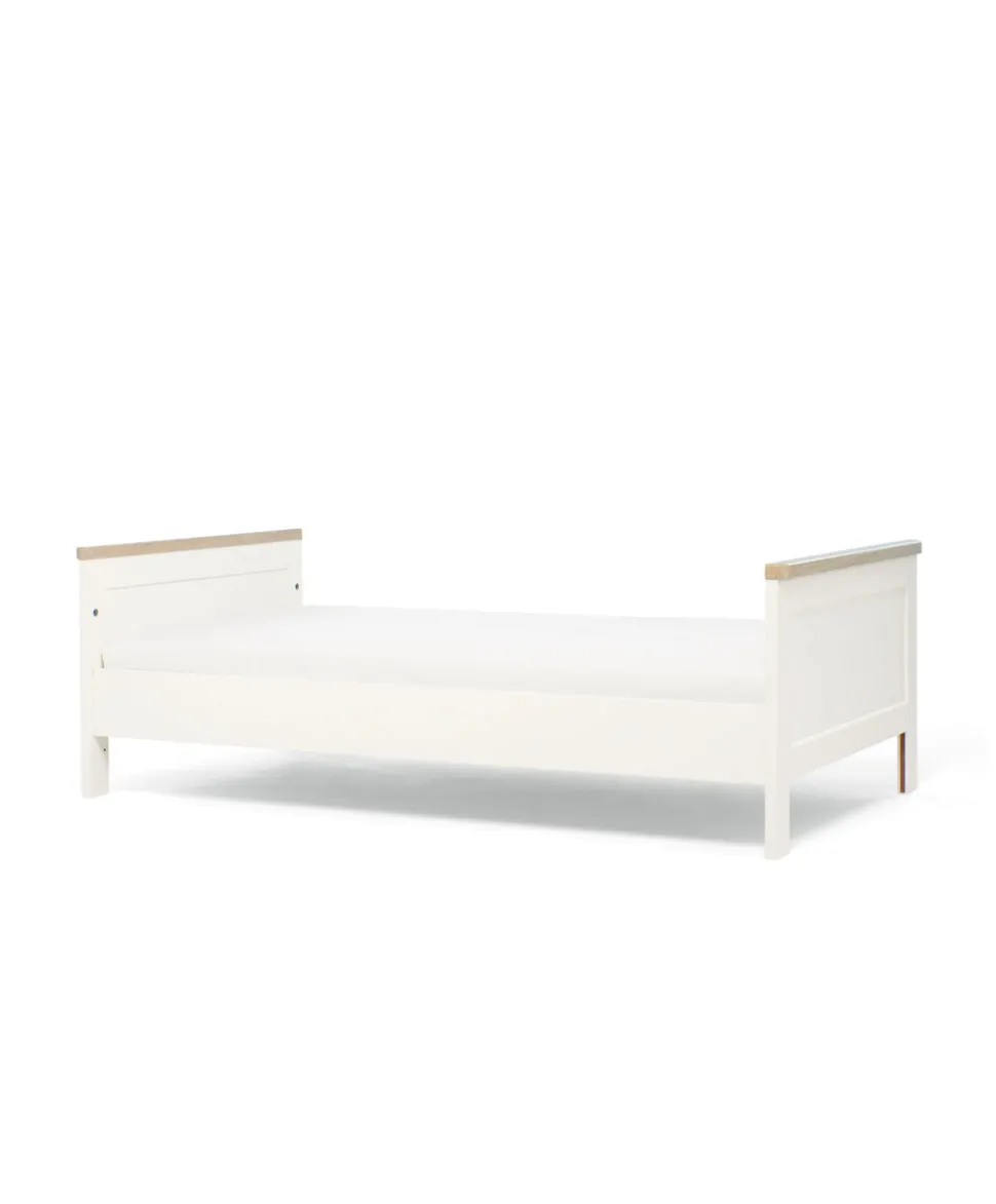 Wedmore 2 Piece Cotbed Set with Dresser Changer - White/Oak